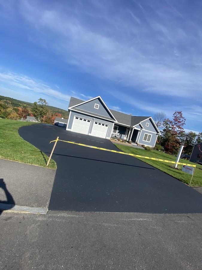 Premier Asphalt Maintenance Construction Company in Plaistow, NH photo