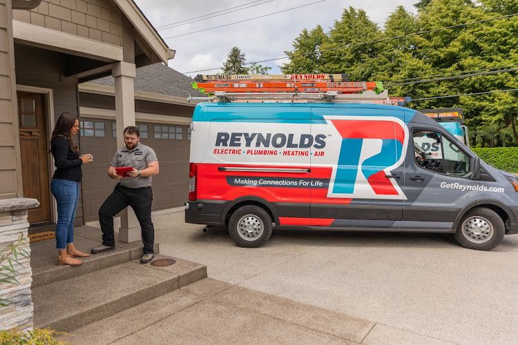 Reynolds Electric, Plumbing, Heating and Air Electrician in Eugene, OR photo