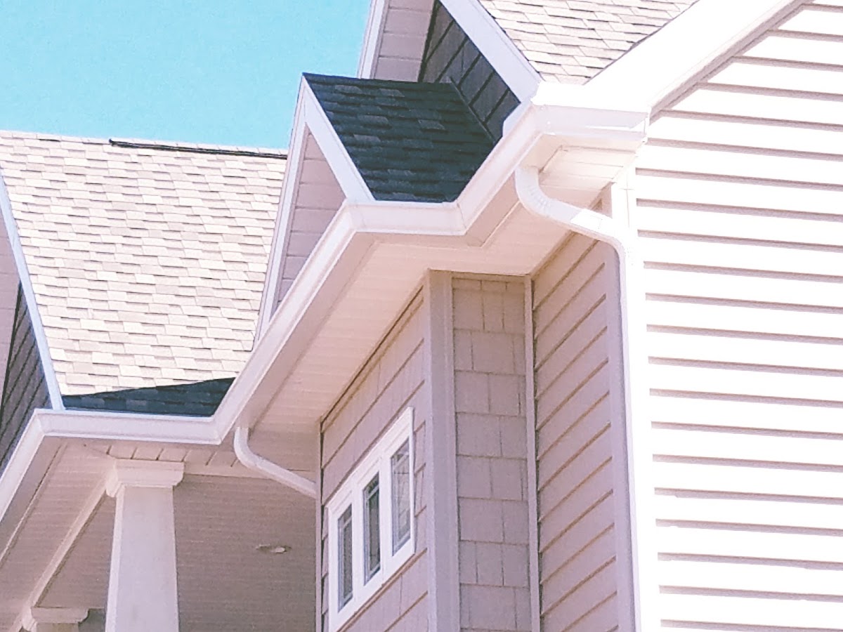 Gutter Masters Llc Construction Company in Parkersburg, WV photo