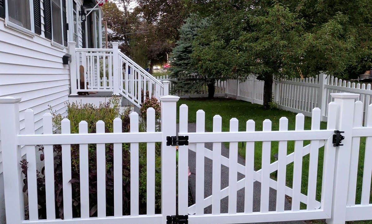 Precision Fence LLC Fence Contractor in Hooksett, NH photo