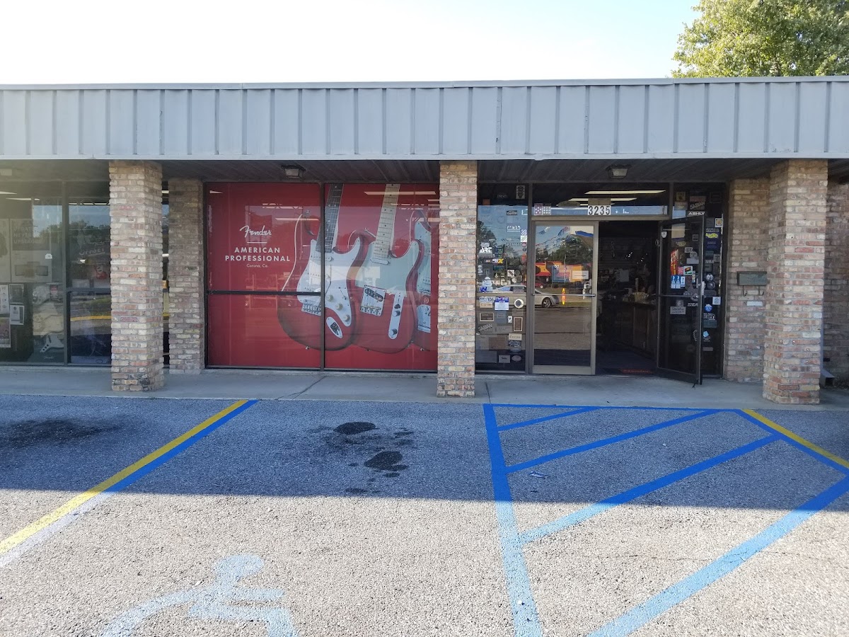 Matt's Music Musical Instrument Repair Shop in North Tonawanda, NY photo