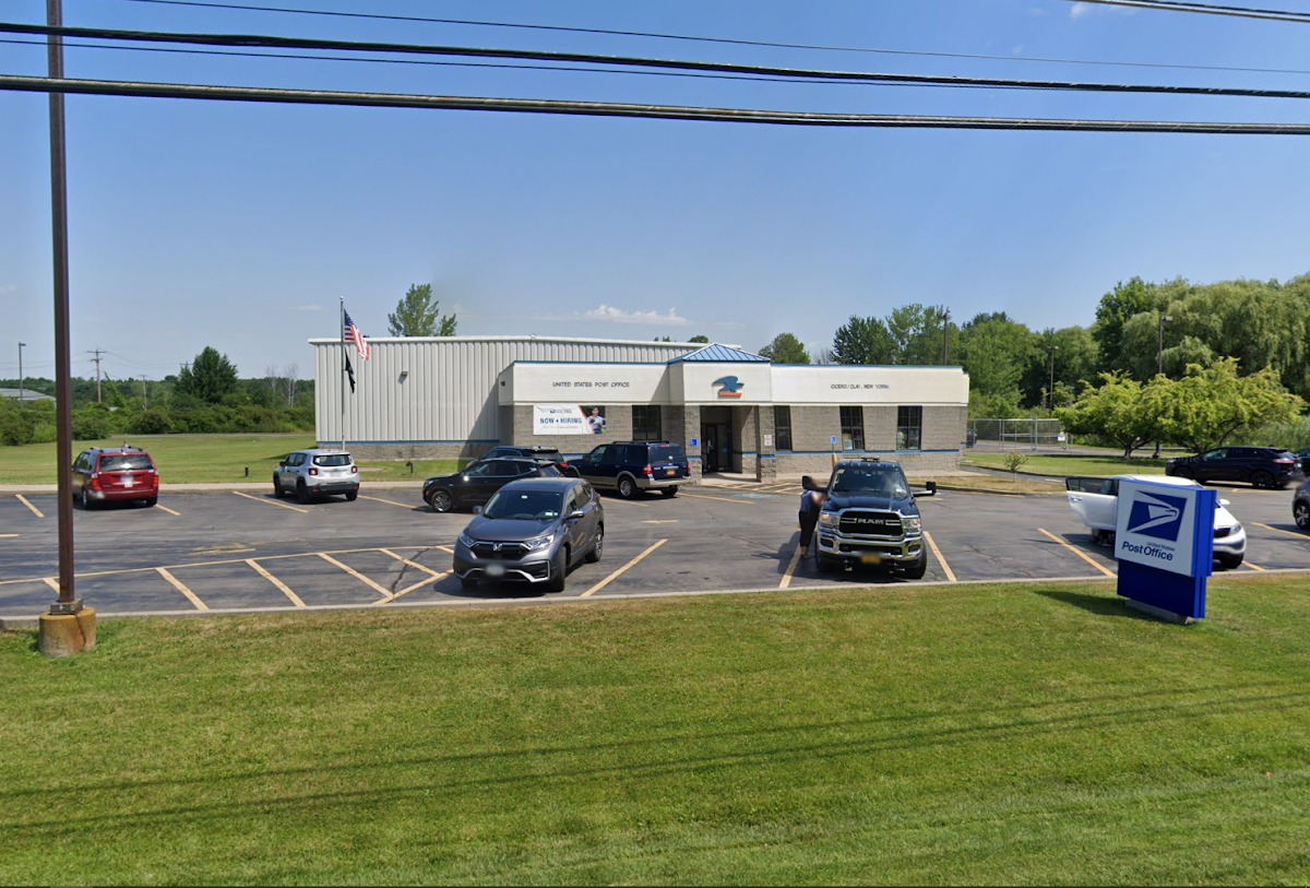 Automatic Appliance Svc Appliance Repair Service in Clay, NY photo