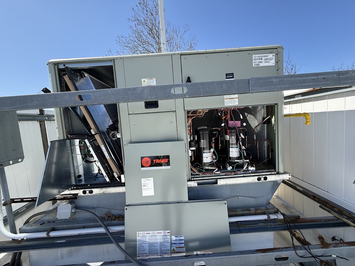 Becker's HVAC & Electrical Services LLC Electrician in Bloomfield, CT photo