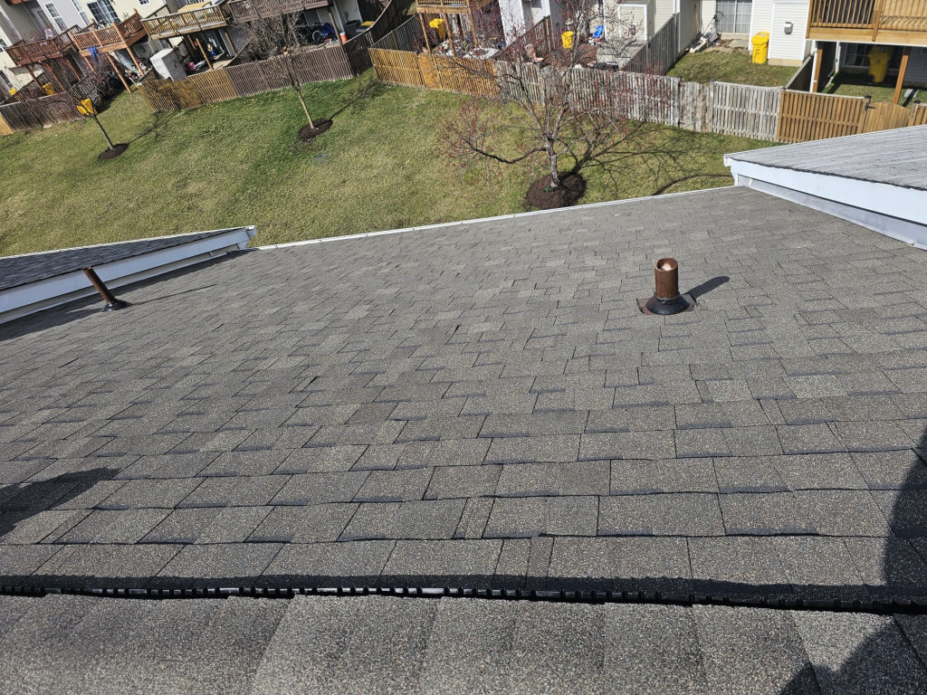 Capitol Improvements - Roofing Company & Siding Contractor Roofing Contractor in Bowie, MD photo