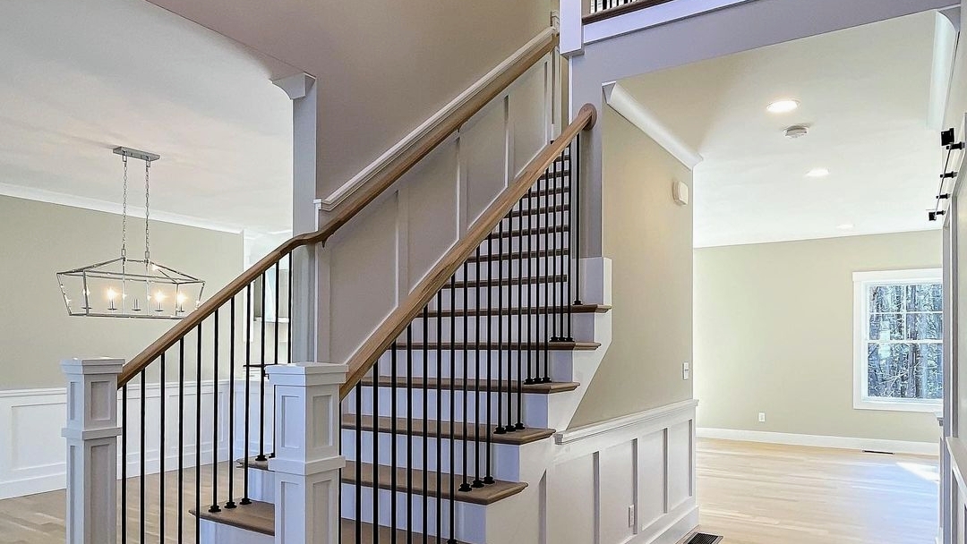 Romero Hardwood Floors Flooring Contractor in Revere, MA photo