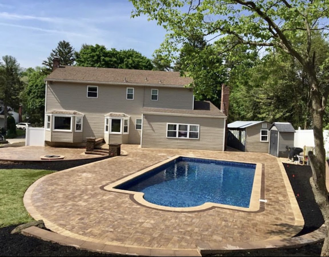 R & L General Contractor Masonry Inc General Contractor in Staten Island, NY photo