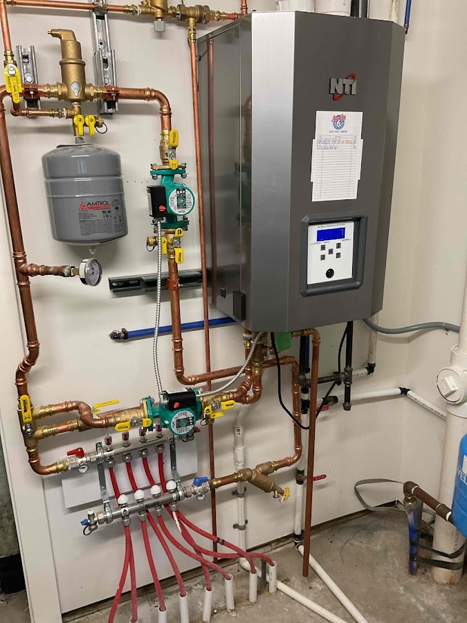 Austin Plumbing, Heating, Air & Electric Plumber in Hartland, WI photo