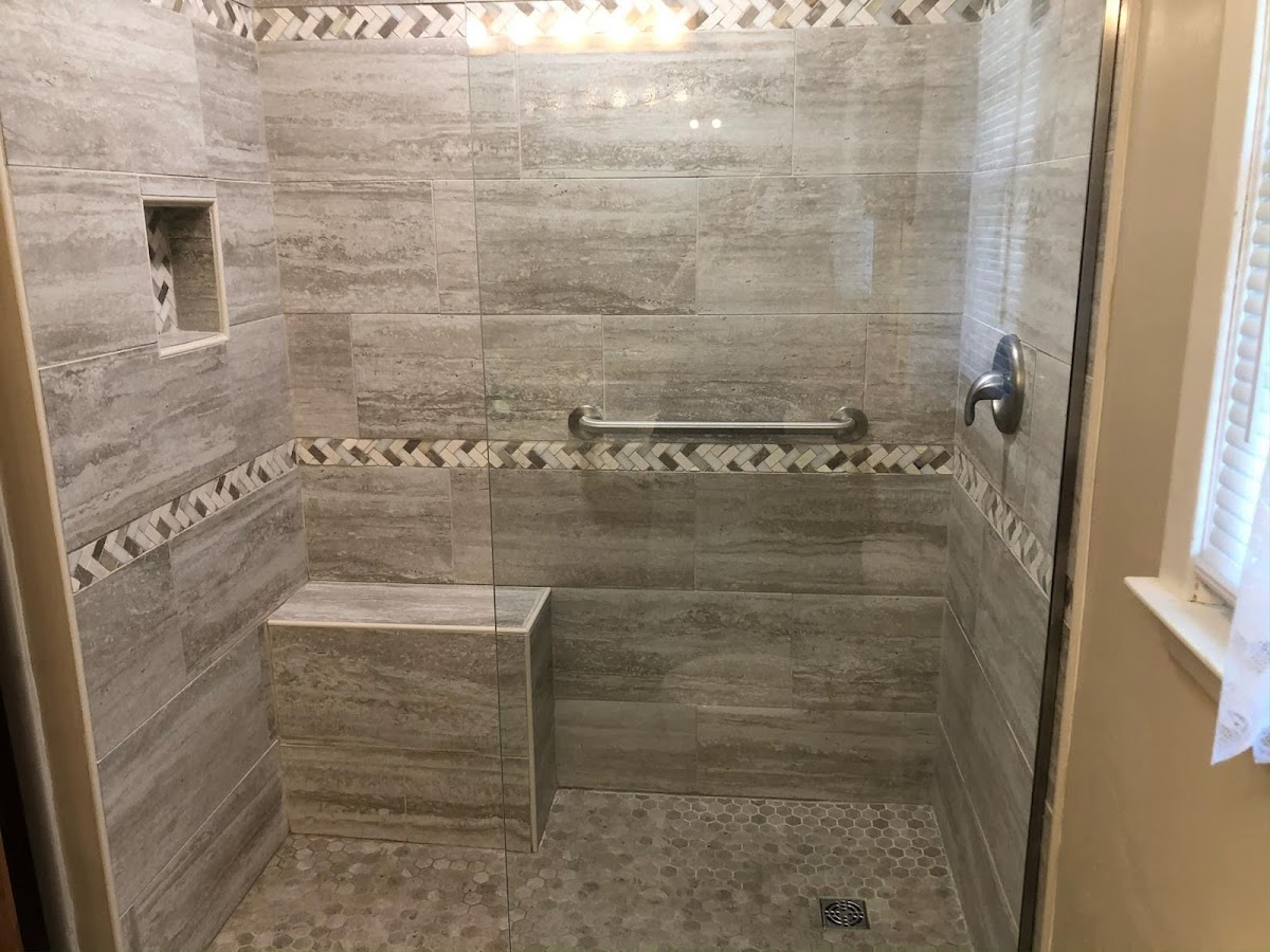 Premier Design & Renovations LLC Remodeler in Columbus, MS photo