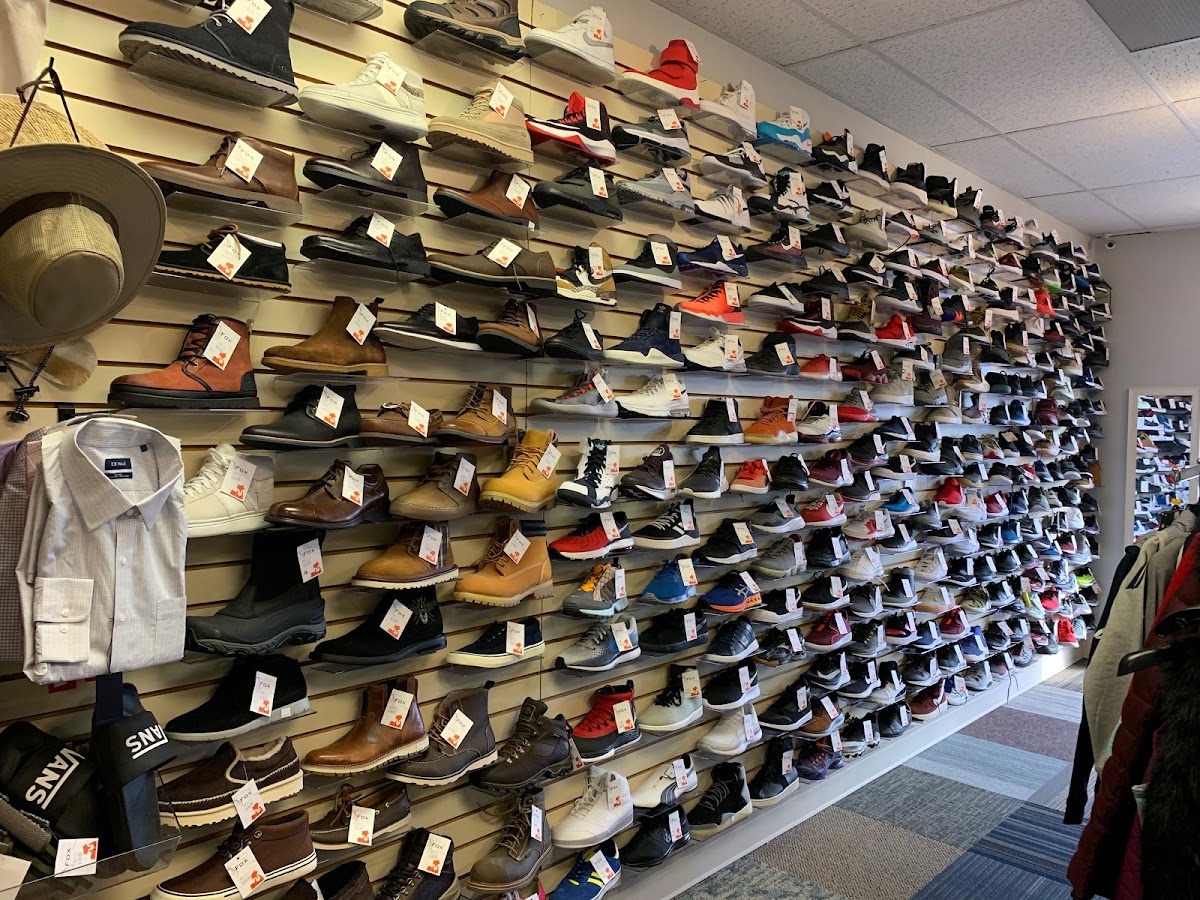 Fox Shoes & Repair Shoe Repair Shop in Lincoln, NE photo