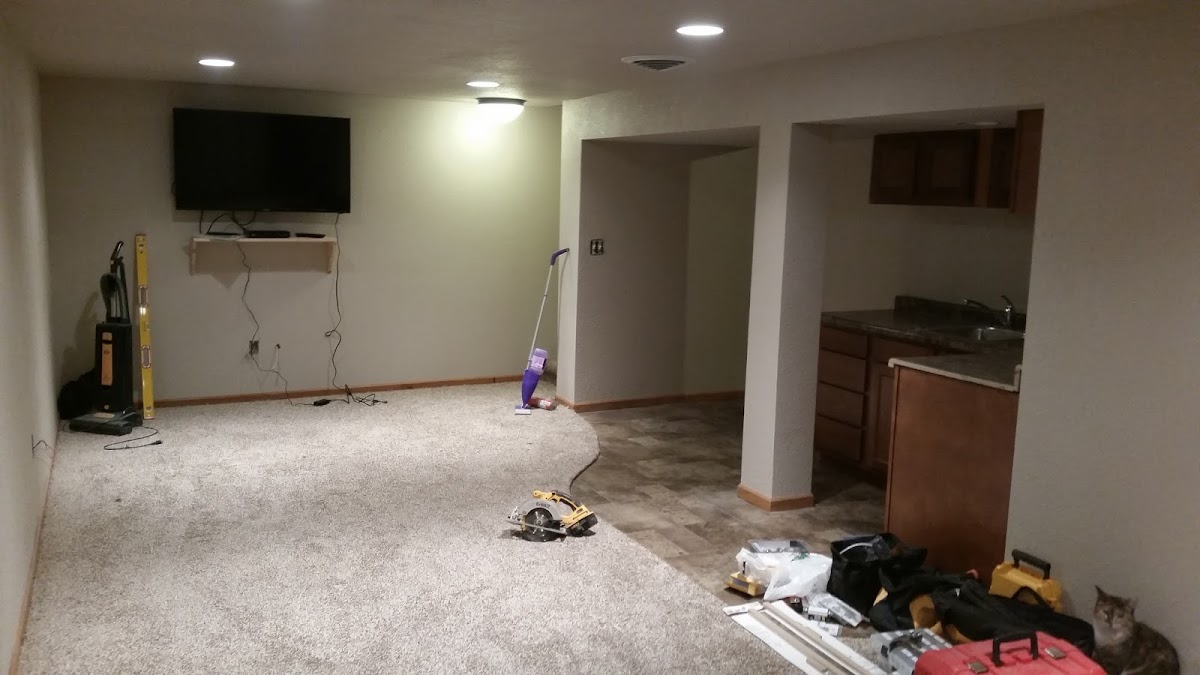 Rockstar Construction Carpet Installer in Minot, ND photo