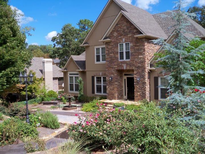 Gallery photo for BMR Homes, Inc. Remodeling and Restoration, General Contractor in Homewood, AL