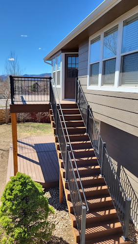 Logan’s Builds Deck Builder in Lakewood, CO photo