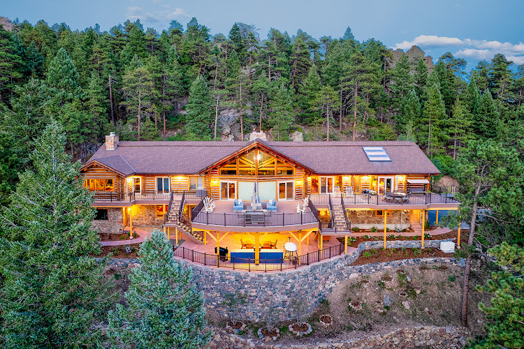 Colorado Custom Covers and Decks Deck Builder in Morrison, CO photo