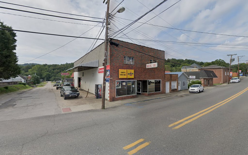 Gallery photo for Smith's Tire Inc in Hamlin, WV