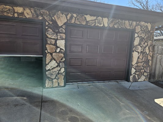 Gallery photo for Today's Garage Door Repair in Hamel, MN
