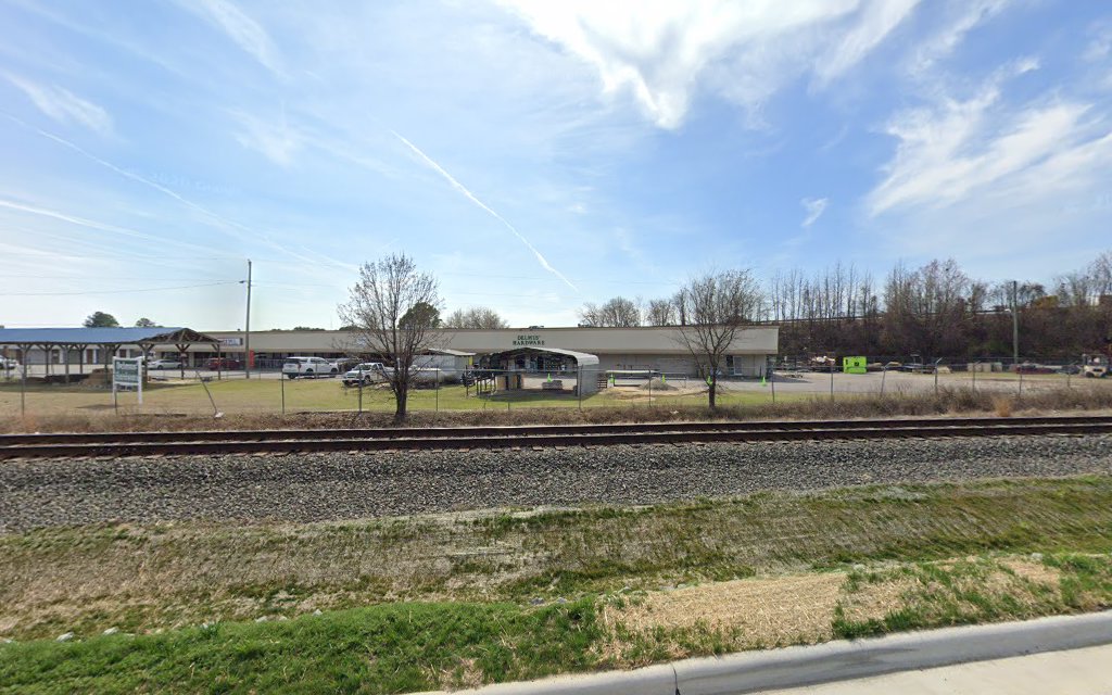 Delmus' Hardware gallery photo