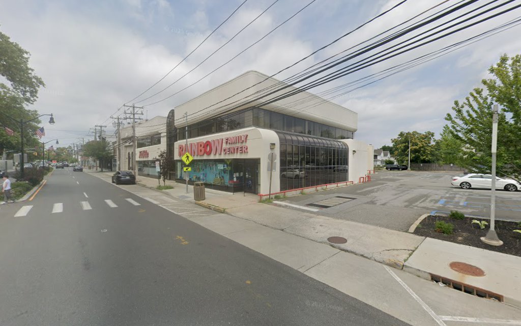 Gallery photo for Rainbow True Value in Great Neck, NY