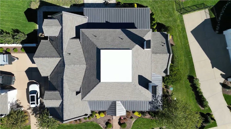 Fuller Construction Roofing Contractor in Franklin, TN photo