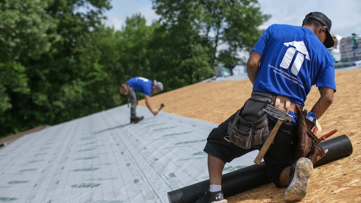 Tichenor Inc. Roofing Contractor in Battle Creek, MI photo