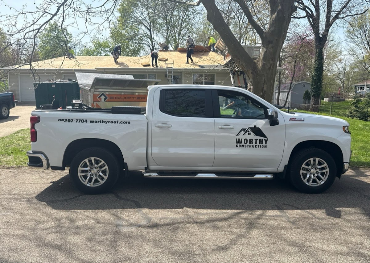 Worthy Construction LLC Roofing Contractor in Kalamazoo, MI photo
