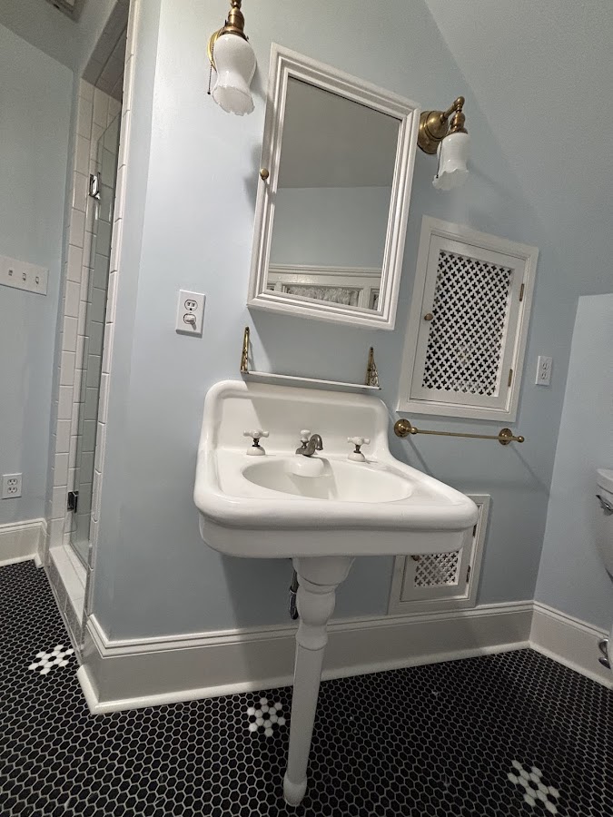 Miracle Method Surface Refinishing of Greater Raleigh Bathroom Remodeler in Apex, NC photo