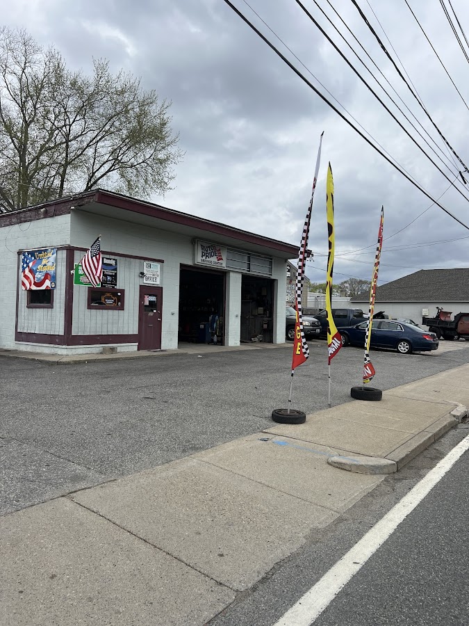 Gallery photo for CHARLIE'S AUTOMOTIVE in Warwick, RI