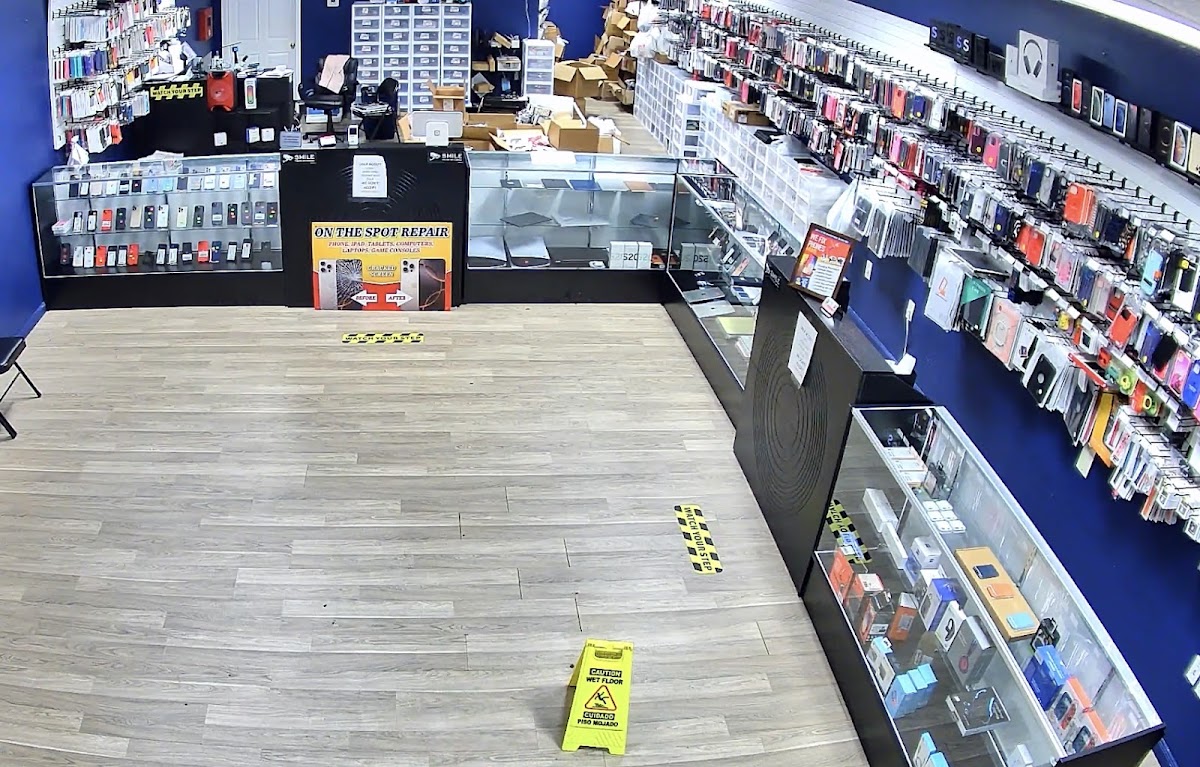 Gallery photo for Mobile Zone Beaumont 2 - Buy, Sell, Repair in Beaumont, TX