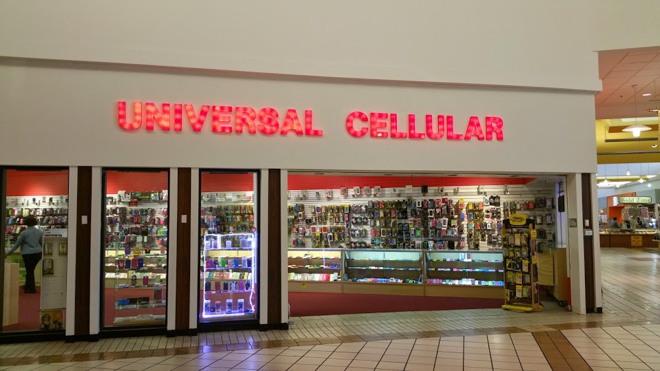 Universal Cellular (Parkdale Mall) Mobile Phone Repair in Beaumont, TX photo