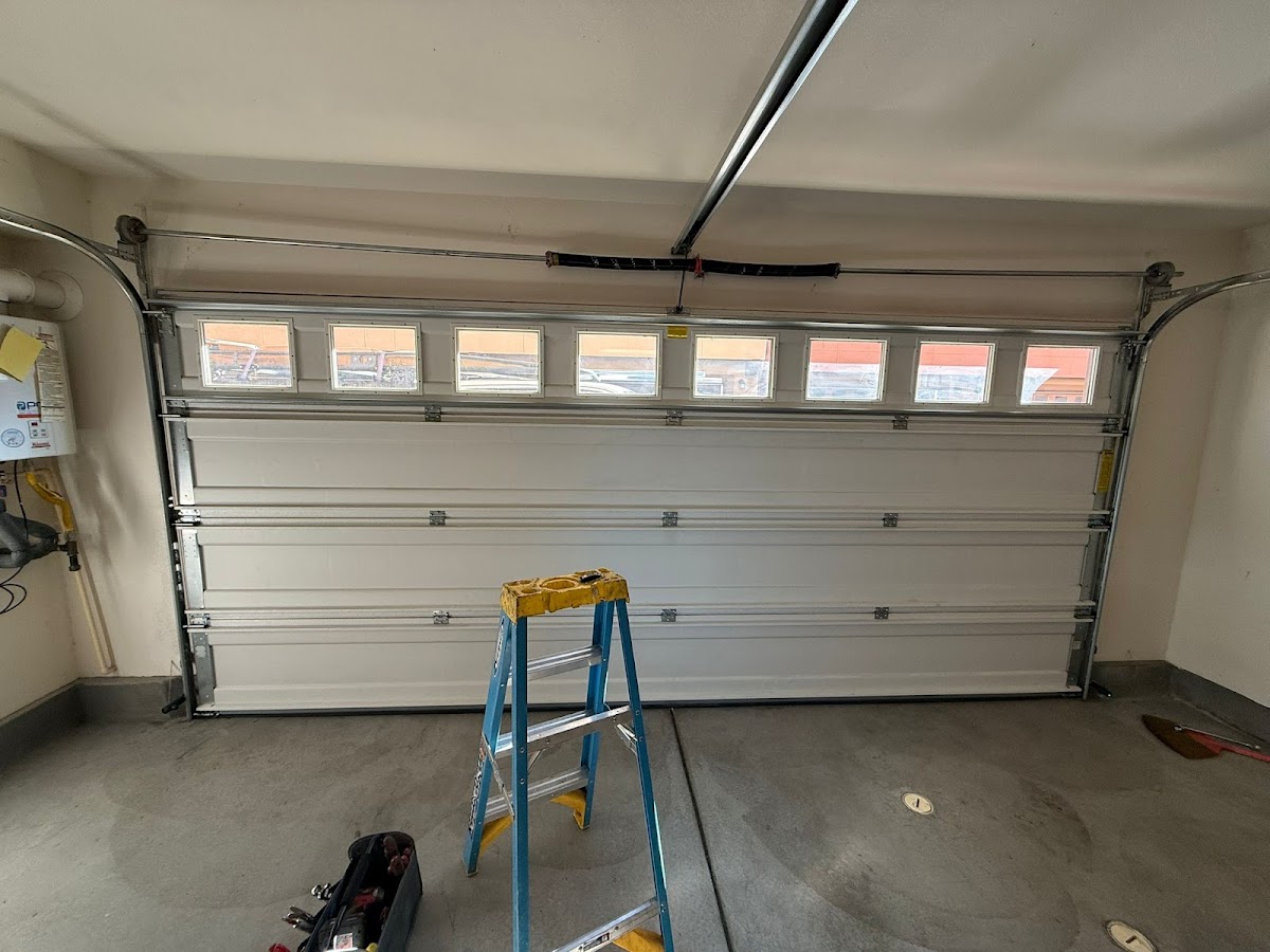 Elite Garage Door & Gate Repair Of Renton Garage Door Repair in Renton, WA photo