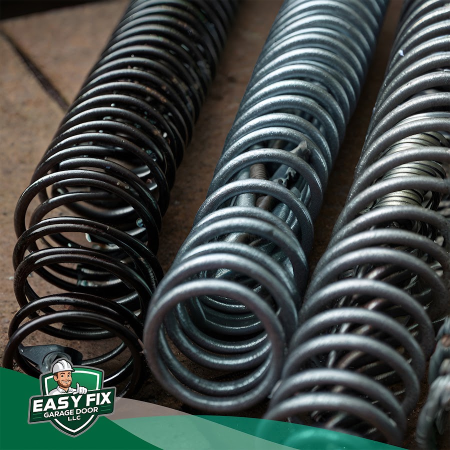 Easy Fix Garage Door Handyman in Renton, WA photo