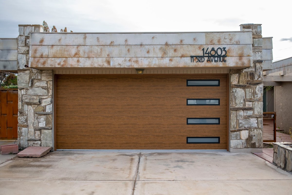 Pinnacle Garage Door and Repair Garage Door Repair in Phoenix, AZ photo