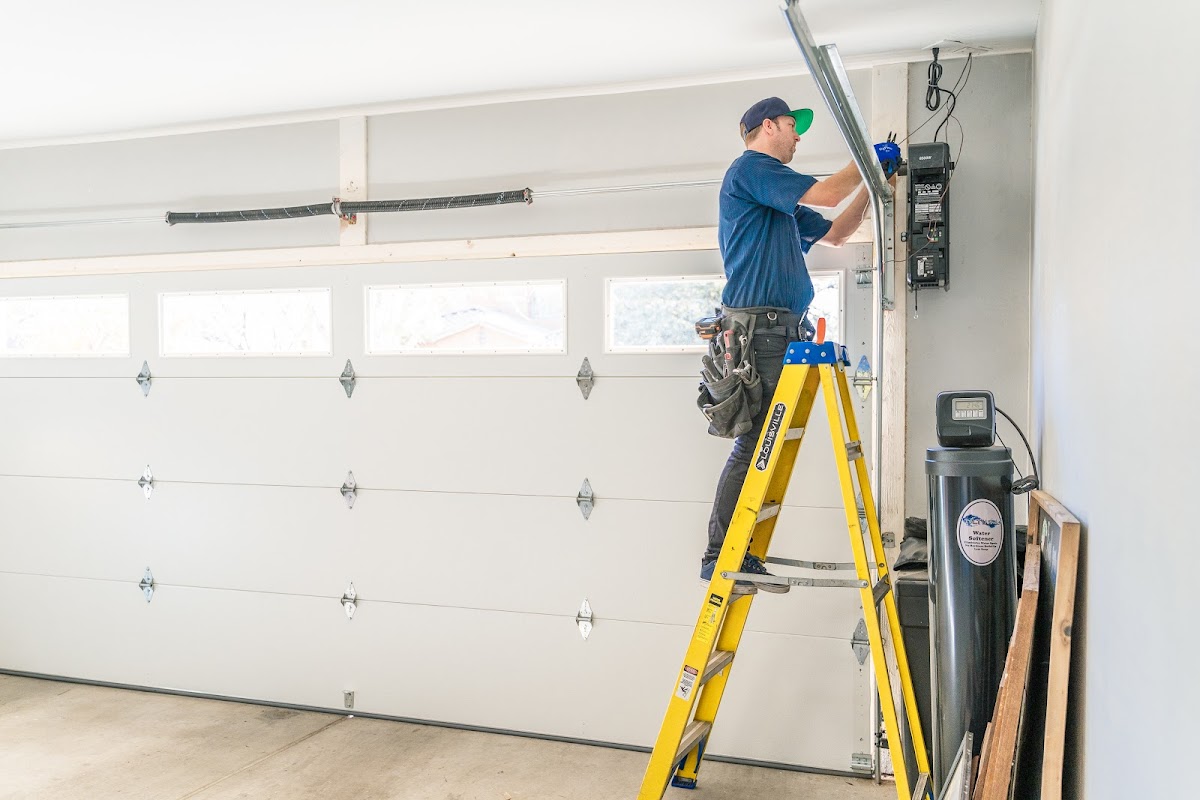 Blue Fox Garage Doors Garage Door Repair in Gilbert, AZ photo
