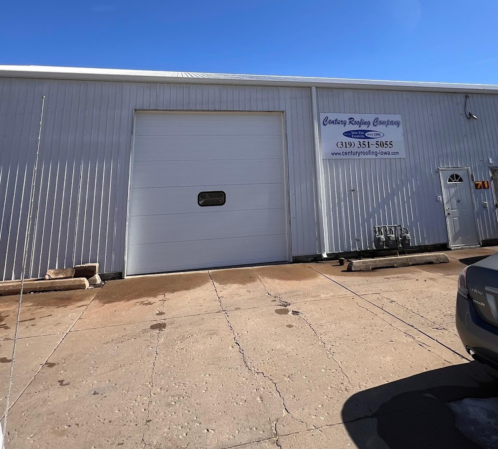 Century Roofing Company Roofing Contractor in Iowa City, IA photo