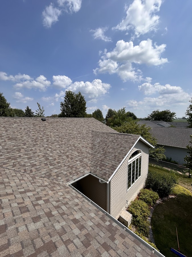 Tomlinson-Cannon Roofing Roofing Contractor in Iowa City, IA photo