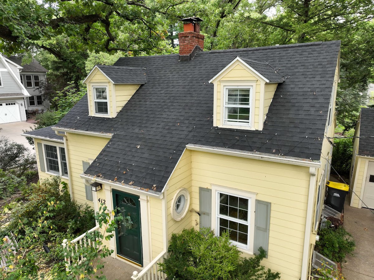 RM Construction Services Roofing Contractor in North Liberty, IA photo