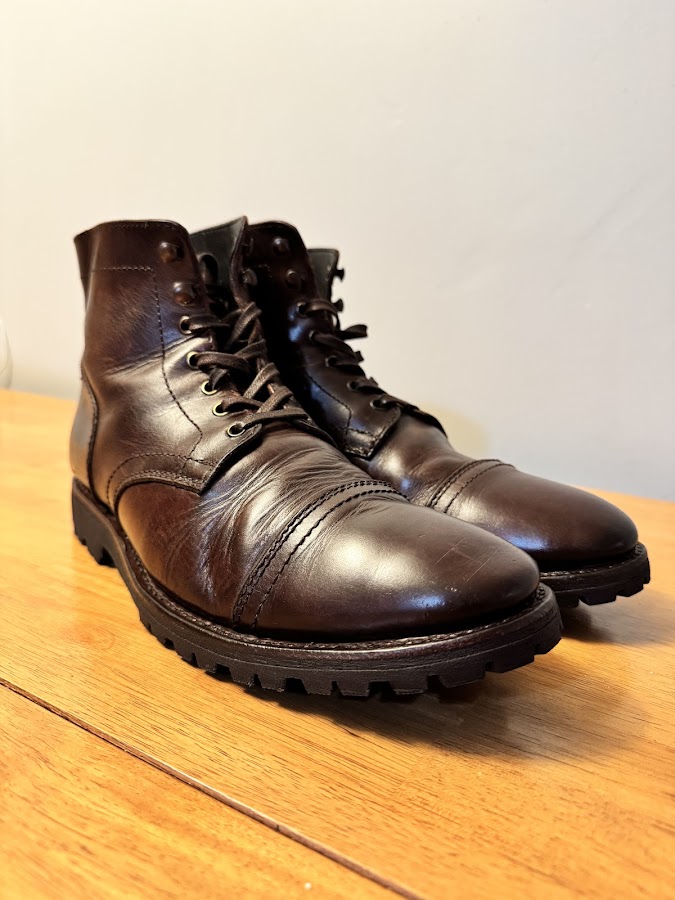 Gallery photo for Fernando's Shoe Repair Services in Evergreen Park, IL