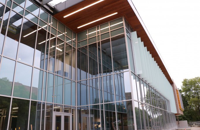 G & D Viking Glass Window Installation Service in Sioux Falls, SD photo