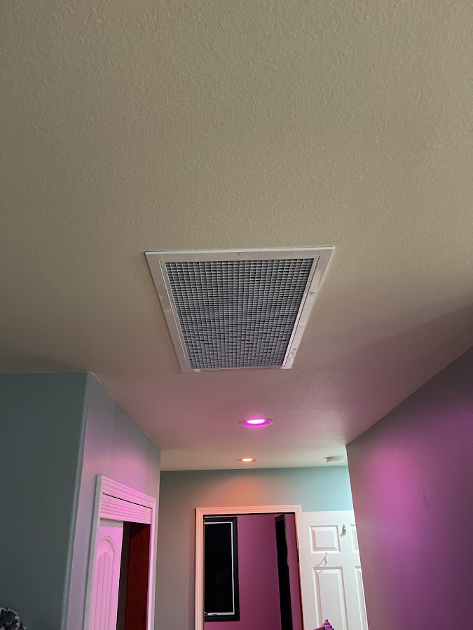 K & R Electric, LLC Electrician in Hilo, HI photo