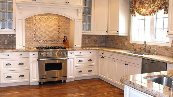 Bell Hardwood Floors Flooring Contractor in Ammon, ID photo