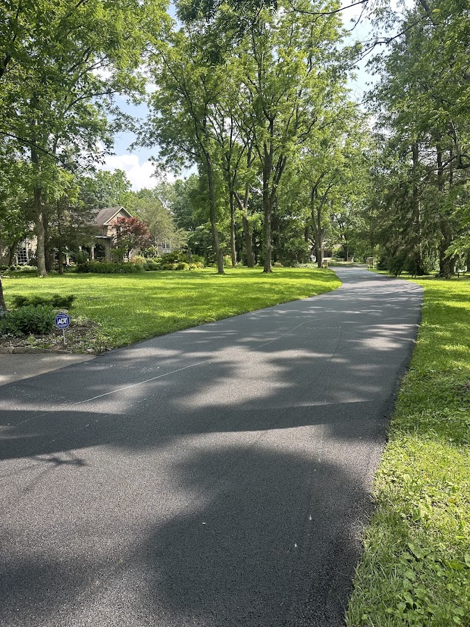 Lexington Blacktop Paving Contractor in Lexington, KY photo