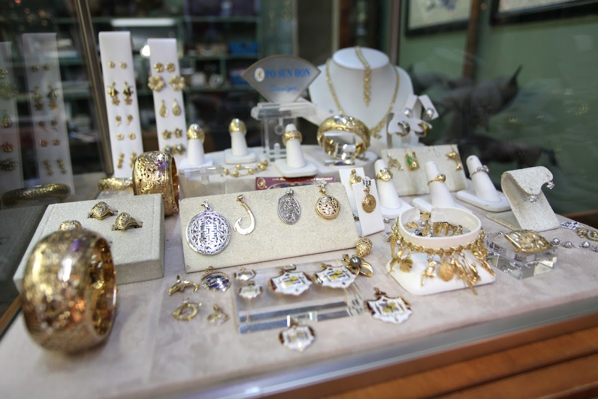 Treasure Imports Jewelry Buyer in Wailuku, HI photo