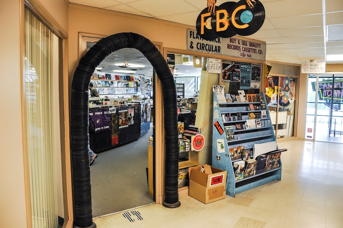 Flat Black & Circular Music Store in East Lansing, MI photo