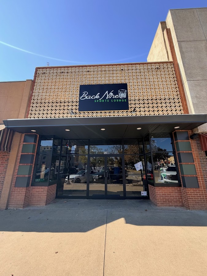 the Back Nine Lounge Indoor Golf Course in Enid, OK photo