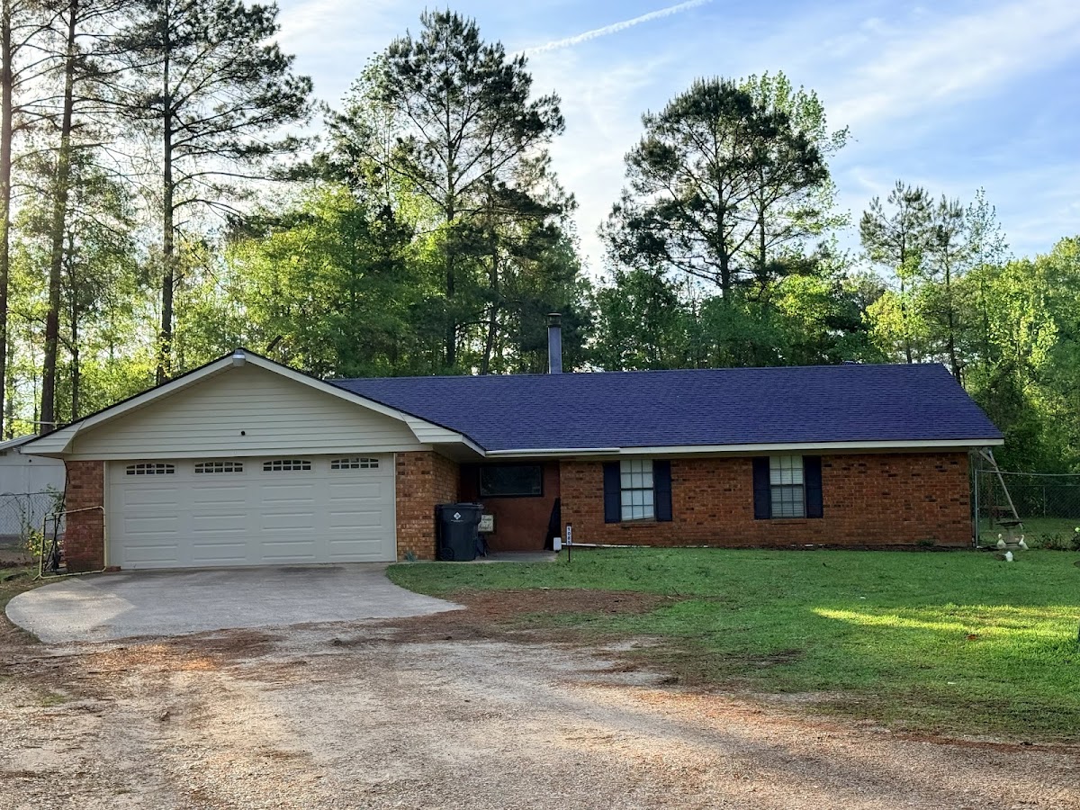 Roof Kings Of Lafayette Roofing Contractor in Broussard, LA photo