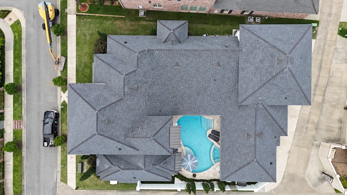 Cloteaux Roofing & Construction Roofing Contractor in Lafayette, LA photo