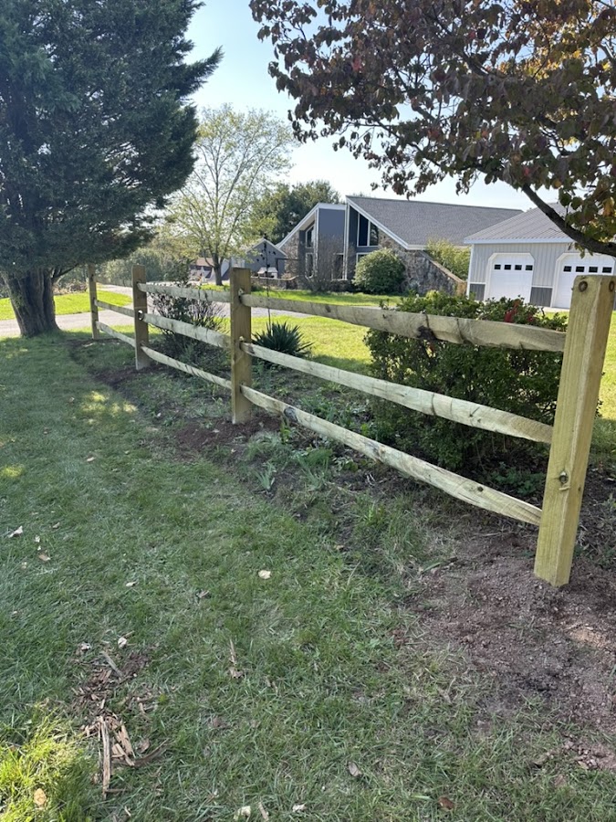 A&N Fencing Fence Contractor in Enola, PA photo