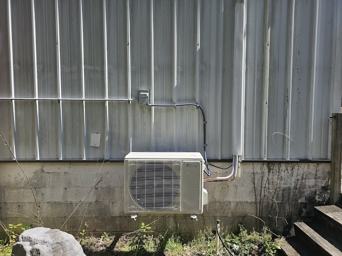 First Call Heating & Cooling Air Conditioning Repair Service in Mt Pleasant, WI photo