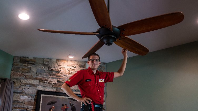 Handyman in Fort Lauderdale Handyman/ Handywoman/ Handyperson in Fort Lauderdale, FL photo