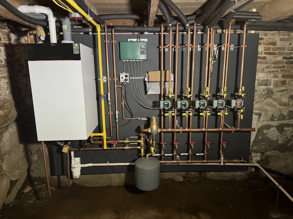 Wolfe Plumbing & Heating Plumber in Auburn, ME photo