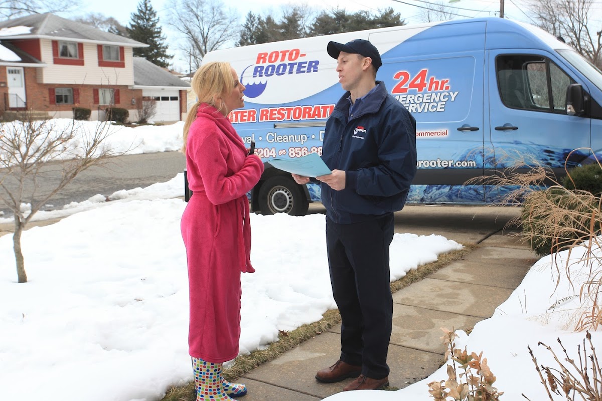 Roto-Rooter Water Restoration Services Water Damage Restoration Service in Kalamazoo, MI photo